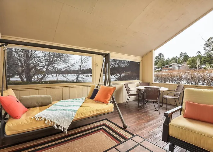 Villa Utopia End-unit Townhome On The 18th Hole Pool Table Fun Porch With Great Views *