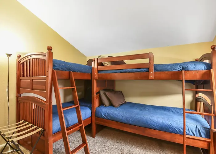 Utopia End-unit Townhome On The 18th Hole Pool Table Fun Porch With Great Views Flagstaff
