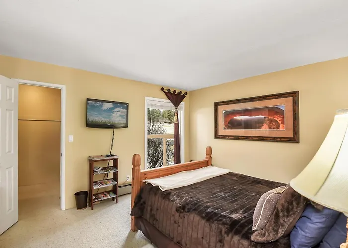 Villa Utopia End-unit Townhome On The 18th Hole Pool Table Fun Porch With Great Views Flagstaff